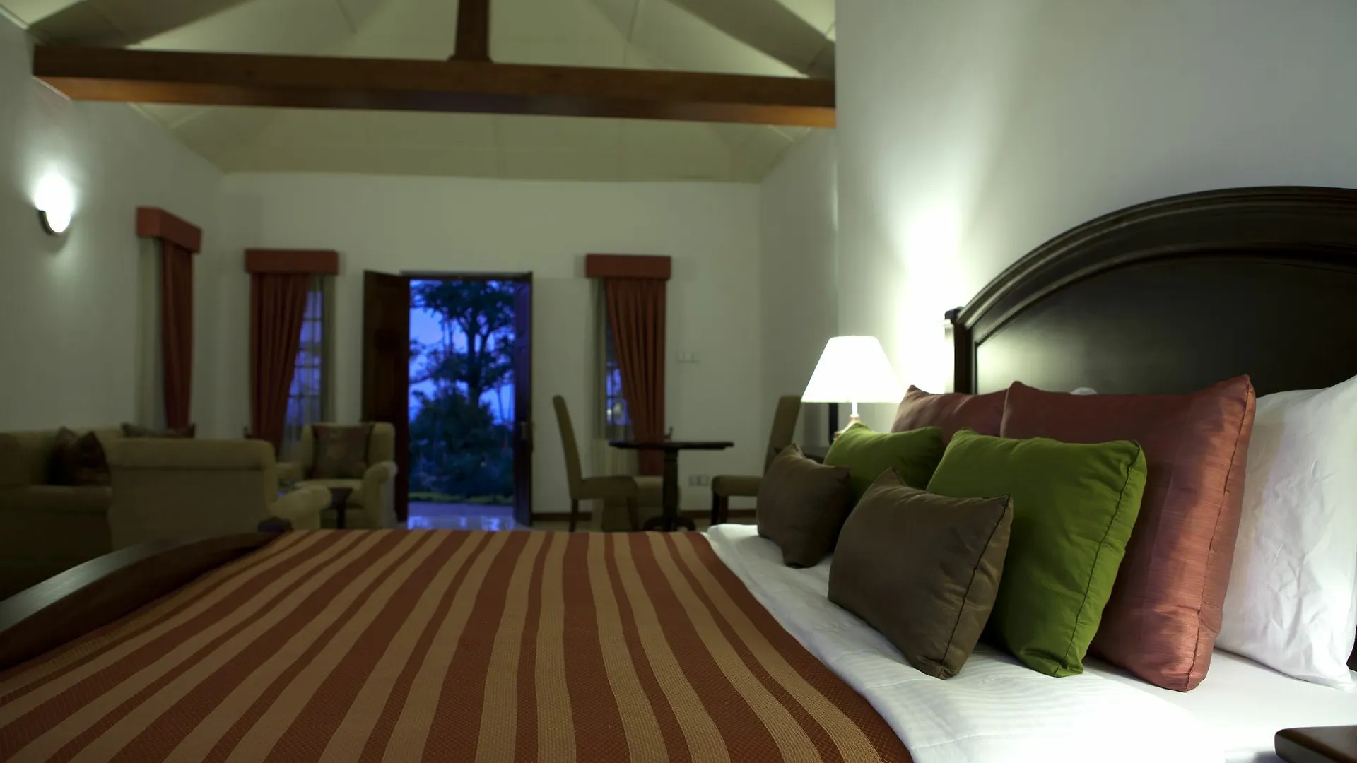 Hotel Bungalow By Amaya Kandy