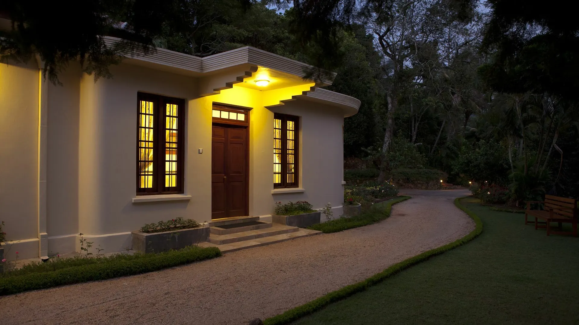 Hotel Bungalow By Amaya Kandy
